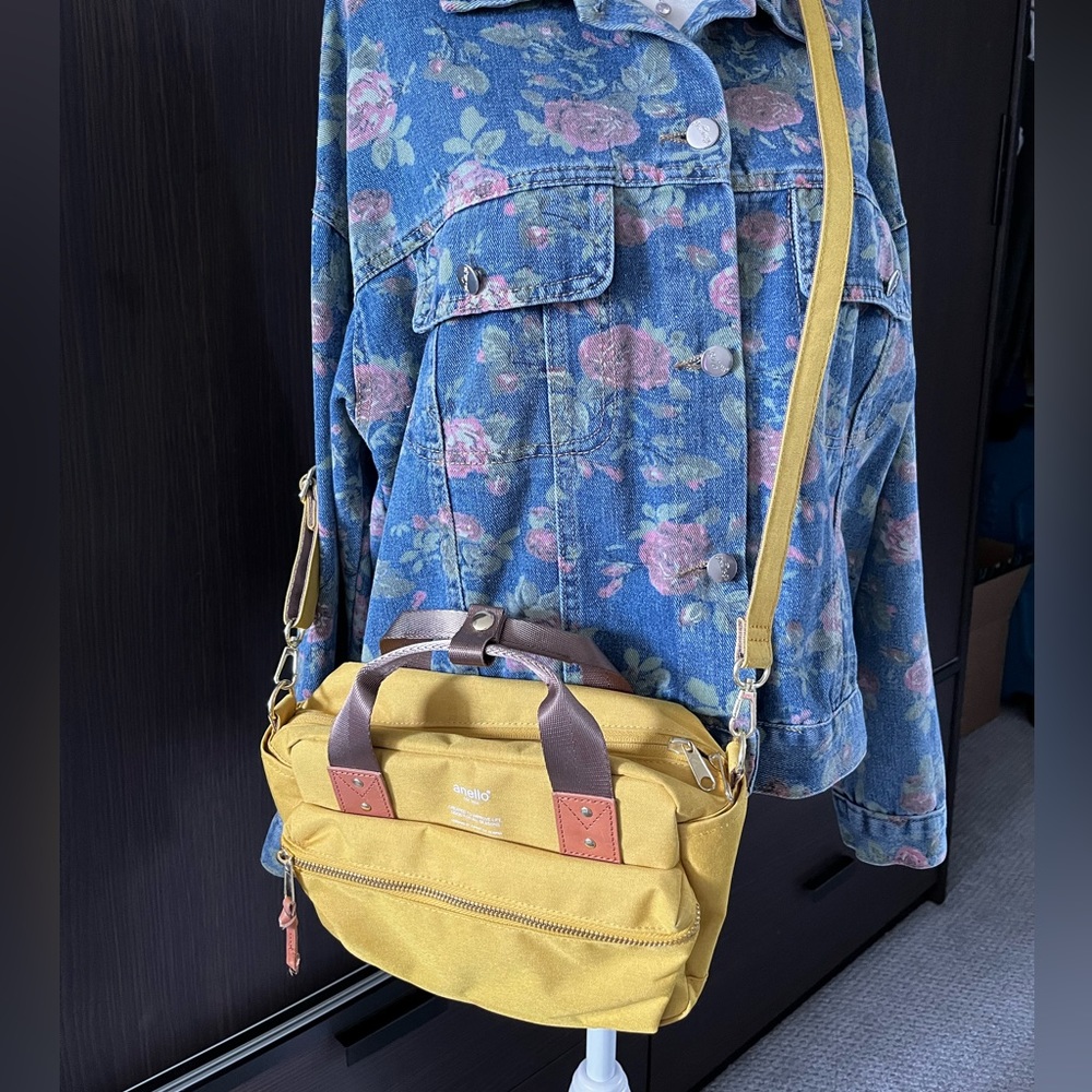 Anello Small Crossbody Bag